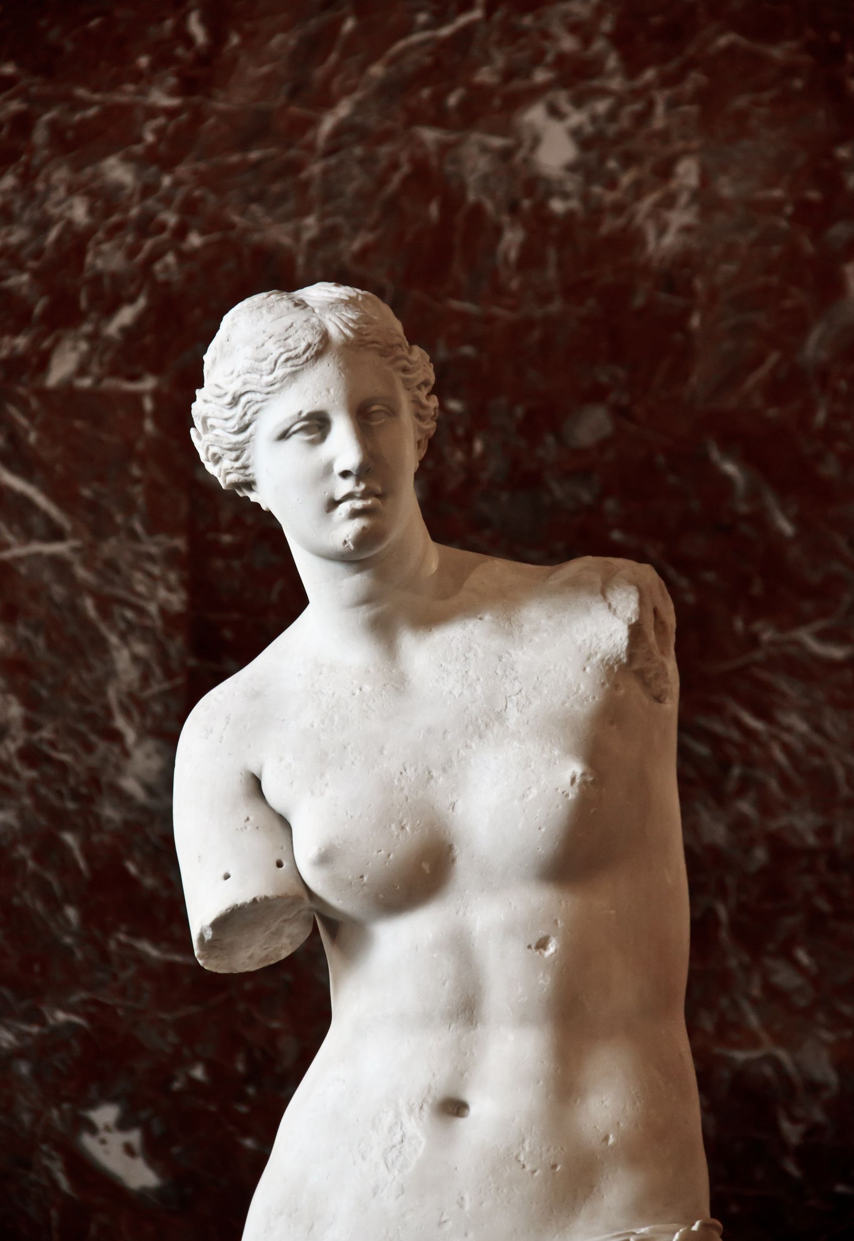Венера Милосская скульптура без головы