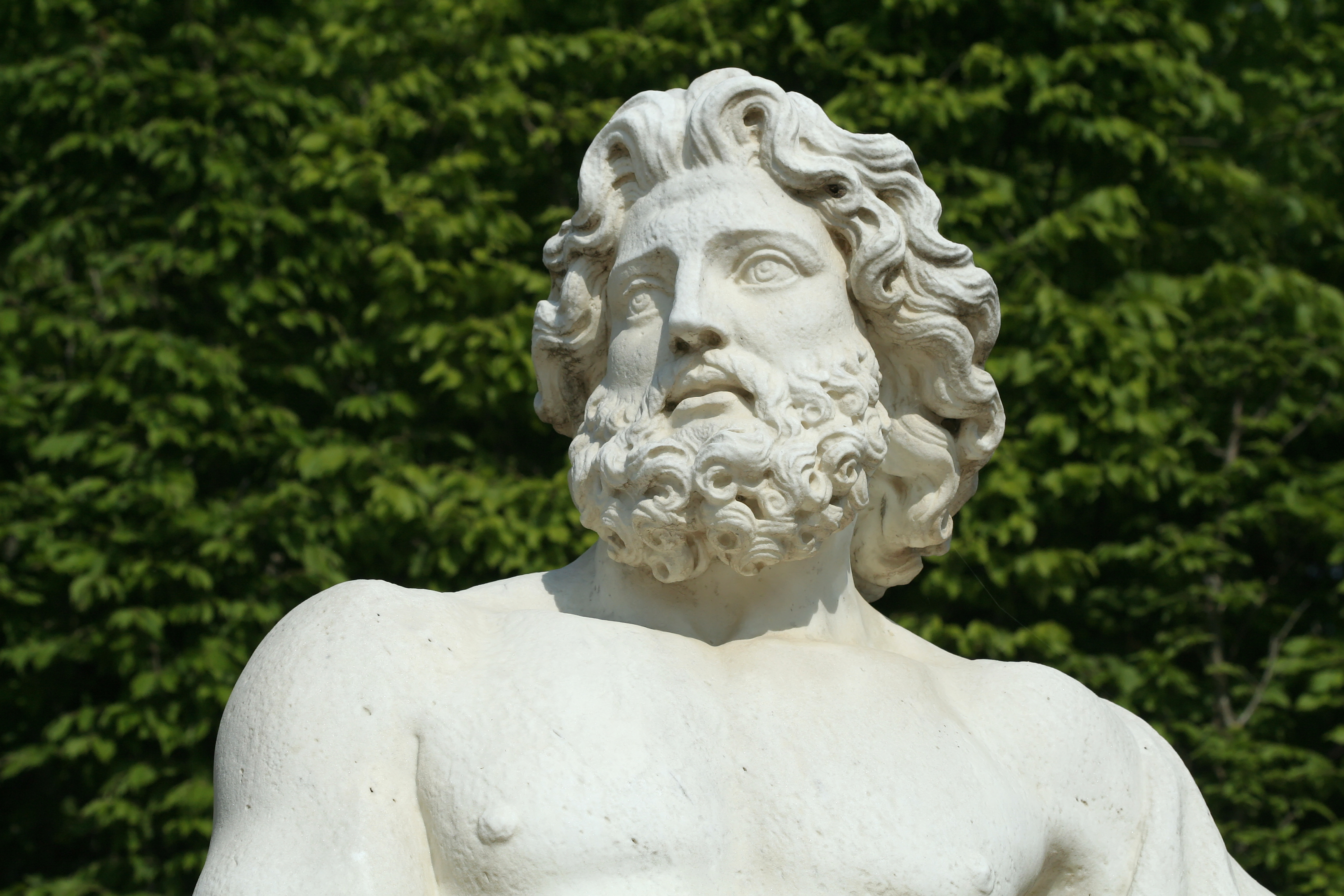 Юпитер это бог. Зевс Юпитер Бог. Римский Бог Юпитер. Статуя Юпитера. Юпитер Бог Рима.
